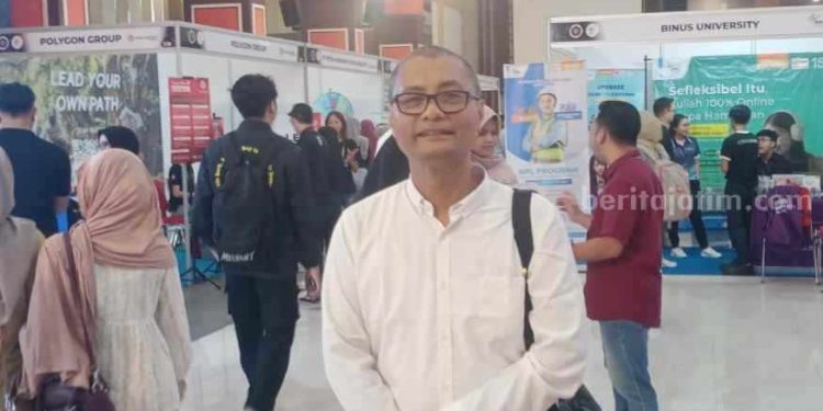 Pencari Kerja 49 Tahun Menarik Perhatian di Brawijaya Career Expo 2025