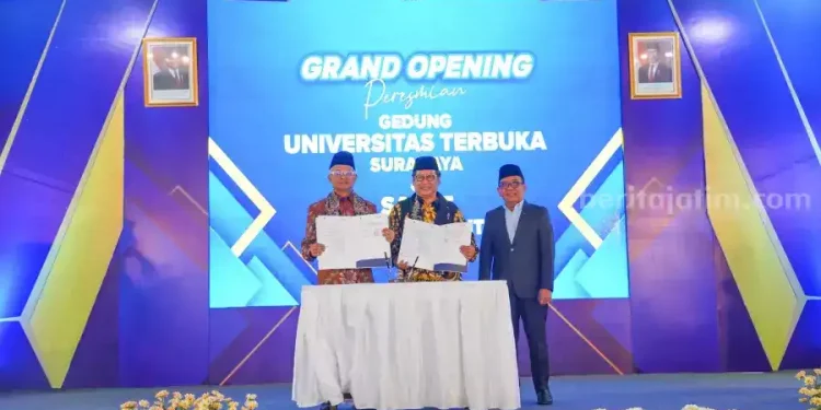 MoU Bank Jatim dan UT Surabaya Perluas Sinergi Perbankan dan Pendidikan