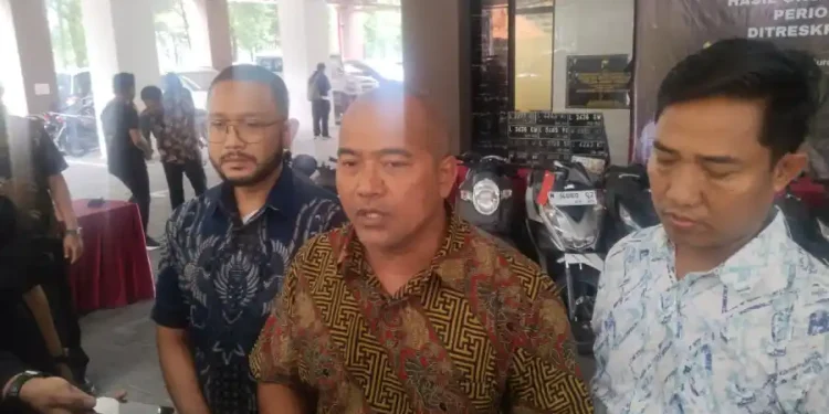 Usai Tembak Mati Dua Pelaku Pembobol Toko, Polda Jatim Masih Cari Satu Pelaku yang Kabur