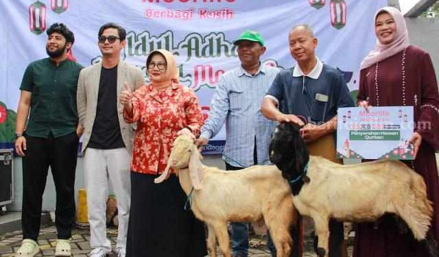 5.000 Porsi Daging Kurban dalam Kotak Makan Sehat