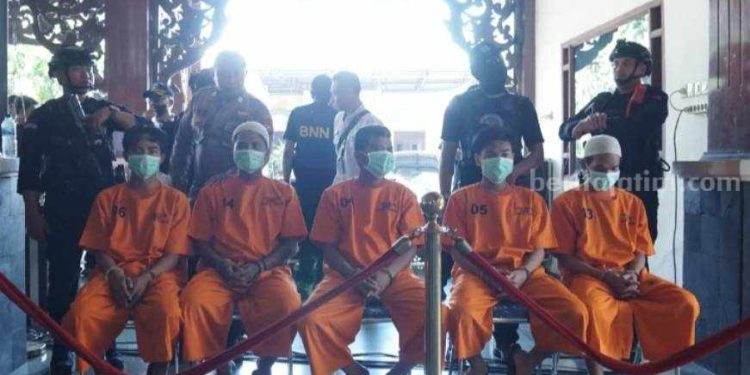 Warga Pamekasan Jadi Kurir Sabu Jaringan Internasional demi Keluarga