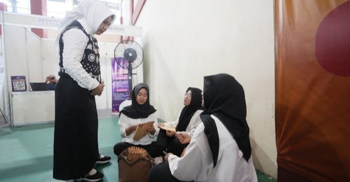 2.900 Jiwa Masuk TPT, Job Fair 2025 Solusi Pengangguran di Mojokerto