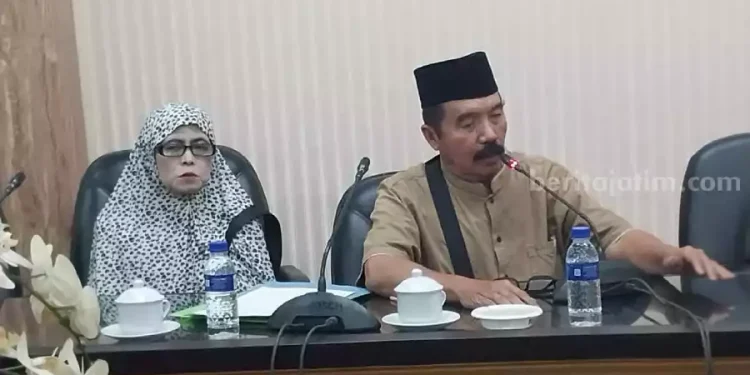 Pedagang Jatian Center di Kawasan Perhutani Datangi DPRD Jember Karena Tergusur