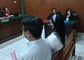 Pasangan Handy Soenaryo dan Jan Hwa Diana Diadili atas Kerusakan Kendaraan
