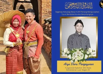 Ponsel Arya Daru Hilang, Berikut Tiga Teori Pembunuhan Diplomat Versi Bambang Widjojanto