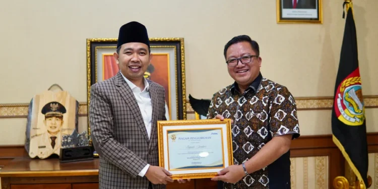 Hujan Penghargaan di Jember, Bupati Fawait: Vitamin yang Penting Bukan Tujuan utama