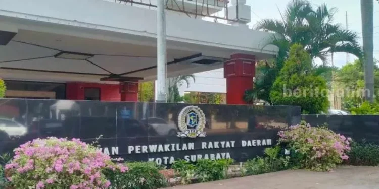 DPRD Surabaya Protes Skema Utang Rp452 Miliar Tiba-Tiba dalam RKUA-PPAS Perubahan 2025