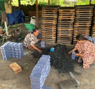 Inovasi Eco-Briket dari Limbah Organik Dorong Ekonomi Sirkular di Tuban