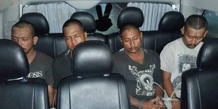 7 Pengeroyok Remaja di Telaga Dalur Ditangkap Polres Lamongan 4 Tersangka Hampir Kabur ke Bali