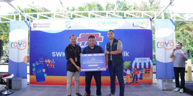 Optimalkan Aplikasi Raya di Sentra Kuliner Srikana Universitas Airlangga