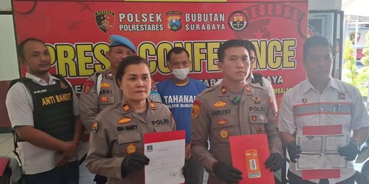 Anak di Surabaya Hancurkan 15 Kendaraan Orangtua Sebelum Ditangkap Polisi