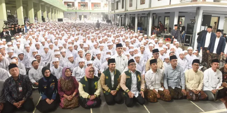 Santri Lirboyo Terima Layanan Kesehatan Gratis, Pemerintah Tingkatkan Deteksi Dini Penyakit