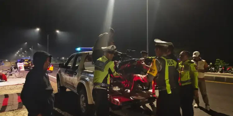 Polres Lamongan CIDUK Kelompok Balap Liar di JLU dan Sita 9 Motor Knalpot Brong