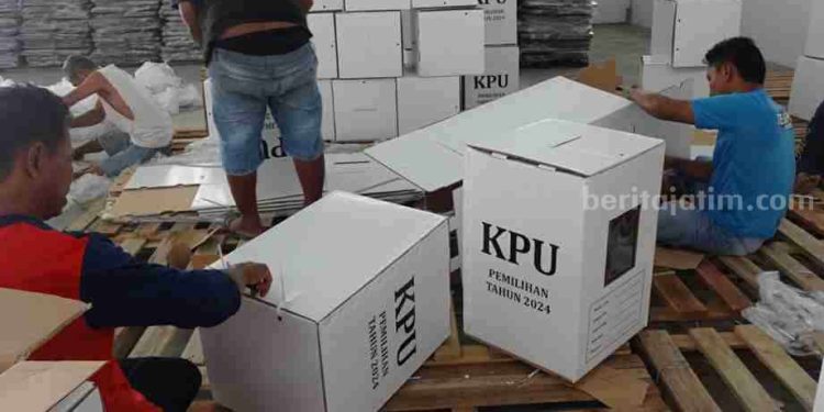 Mengapa Kita Harus Melindungi Demokrasi dari Penguasaan Elite Partai