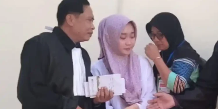 Vonis Bebas PN Pacitan untuk Terdakwa Kasus Mucikari Anak di Bawah Umur
