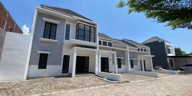 Taman Kebraon Surabaya Tawarkan Hunian American Classic untuk Keluarga Muda