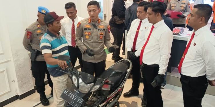 Pencuri Gasak Motor Warga Ponorogo dengan Modus Putus Kabel Kontak