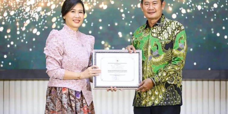 Lamongan Dapat Penghargaan Kabupaten Layak Anak dengan Predikat Nindya