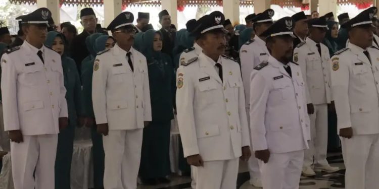 17 Kepala Desa Dikukuhkan di Bondowoso, 3 Desa Masih Belum Tersertifikasi