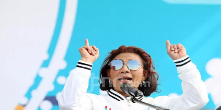 Kemiskinan dan Korupsi sebagai Musuh Utama Menurut Zulhas dan Susi Pudjiastuti