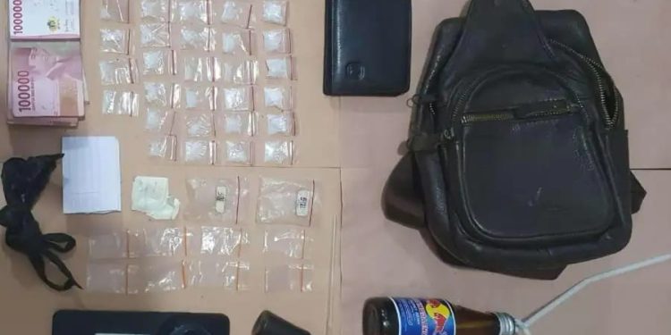 Polisi Tangkap Residivis Narkoba di Sapeken Sumenep, Amankan 32 Poket Sabu