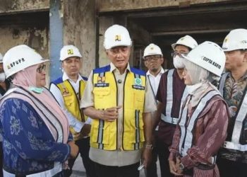 Dampingi Menteri PU Tinjau Gedung DPRD Kota Kediri Pasca Kebakaran