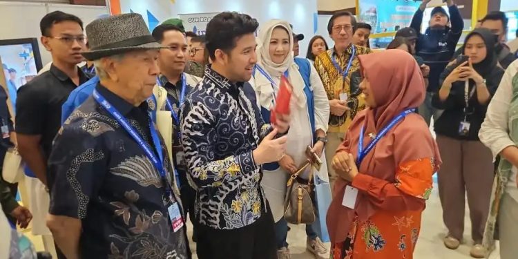 Emil Dardak Luncurkan IFBC 2025 Serukan Pebisnis Agar Tidak Persulit Pencari Peluang Usaha
