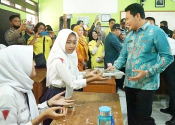 Bupati Sidoarjo Evaluasi Program Makan Bergizi Gratis di Kecamatan Tarik