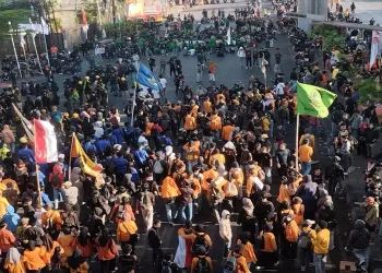 Pesan Emosional Mayjen TNI di Depan Ribuan Mahasiswa Makassar Agar Tidak Butakan Akal Sehat