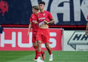FC Twente Pecat Pelatih, Mees Hilgers Siap Kembali Bersaing di Tim