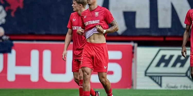 FC Twente Pecat Pelatih, Mees Hilgers Siap Kembali Bersaing di Tim