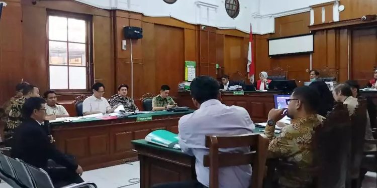 Bagian Keuangan Berikan Kesaksian Terkait Kepemilikan Tabloid Nyata