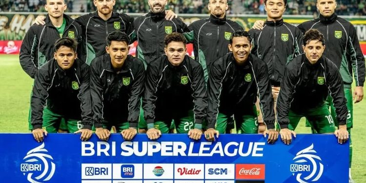 Persebaya Membuat Pertandingan Terasa Membosankan Tanpa Jamie Carragher