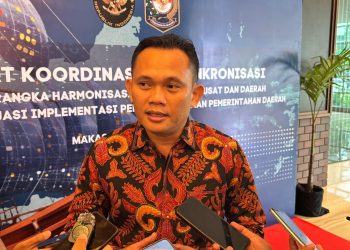 Kaji Ulang Pembagian Kewenangan antara Pemerintah Daerah dan Pusat