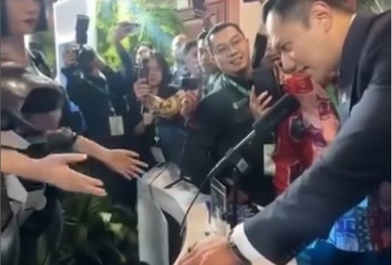 Tujuh Cara Robot AI Maju Indonesia Menurut AHY Bisa Jadi Staf Khusus