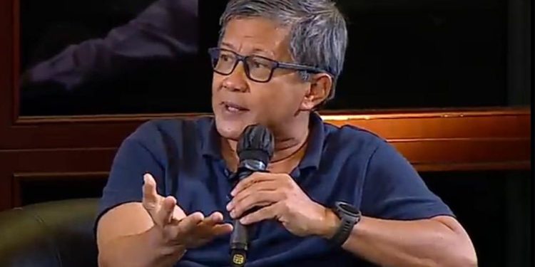 AMPG Laporkan Pengunggah Meme Bahlil sebagai Tindakan Konyol menurut Rocky Gerung