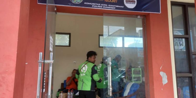 Polres Sumenep Hadirkan Ojol Mart sebagai Tempat Ngopi Gratis untuk Pengemudi Ojol