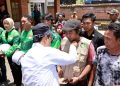 Helm dan Jaket untuk Ojek, Mensos Apresiasi Program Banyuwangi Berbagi