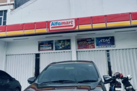 Minimarket Jalan Kenjeran Dibobol Maling, Rokok dan Uang 50 Ribu Dicuri