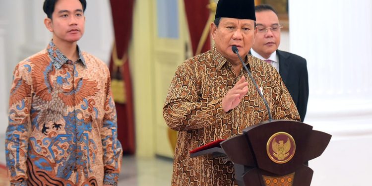 Seskab Teddy Jelaskan Mengapa Prabowo Percayakan Gibran dalam KTT G20 Afrika Selatan