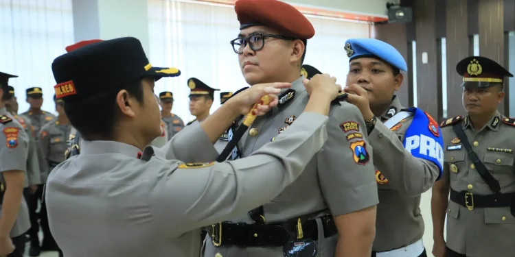 Rotasi Pejabat di Polres Gresik, Kapolres Harap Energi Baru Perkuat Keamanan