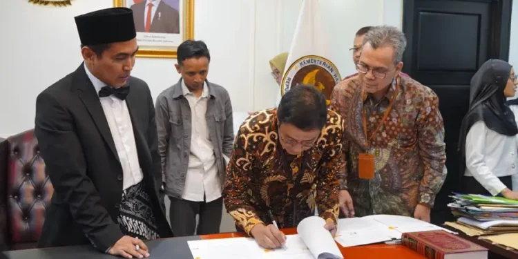 MoU Bank Jatim dan Kementerian Haji Perkuat Layanan Syariah untuk Calon Jemaah Haji