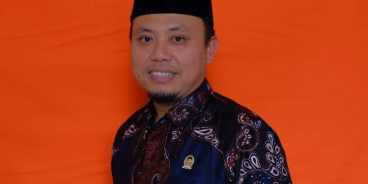 DPRD Ponorogo Serukan Pembekalan Hukum Sebelum Keberangkatan Anggota