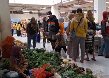 Harga Sayuran di Ngawi Melonjak Tajam Jelang Nataru