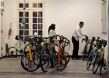 KPK Sita Dua Mobil Mewah dan 25 Sepeda di Rumah Direktur RSUD Ponorogo Madiun