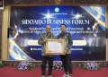 Dorong Pertumbuhan Ekonomi, Raih Penghargaan dari Bupati Sidoarjo