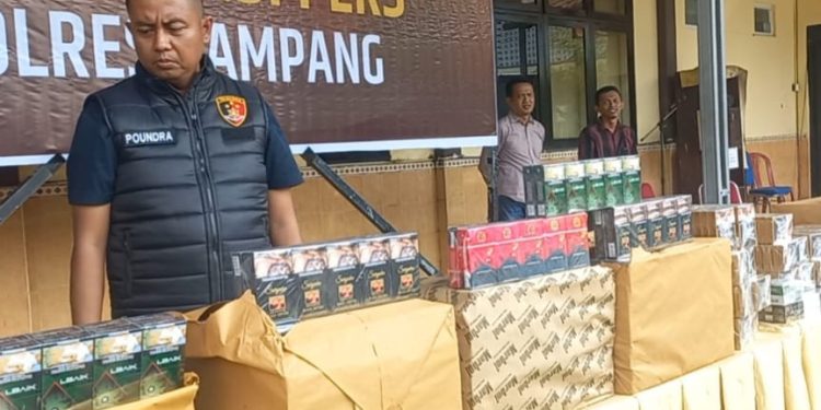 Gagalkan Jutaan Rokok Ilegal di Sampang, Dalang Distribusi ke Luar Madura Masih Misterius