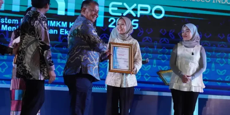 Deltras FC Dapat Sertifikat ISO dari Kementerian UMKM untuk Dorong Kolaborasi UMKM