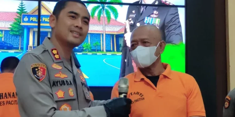 Cara Mbah Tarman Dapat Angpao untuk Tamu di Pernikahan Cek Rp3 M Palsu