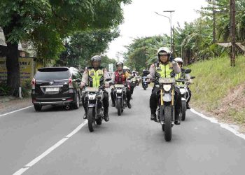 Libur Nataru Aman, Kapolres Mojokerto Kota Laksanakan Patroli Wisata Menggunakan Motor